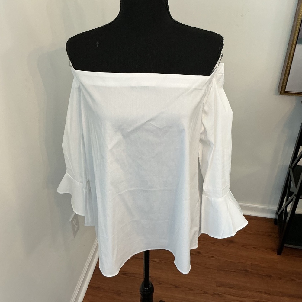 White Off-Shoulder Blouse - Picture 2 of 10